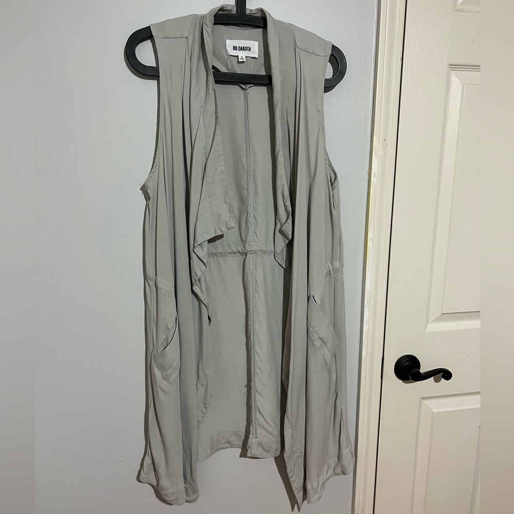 BB Dakota mid-length Jacket vest, ivory/grey size S